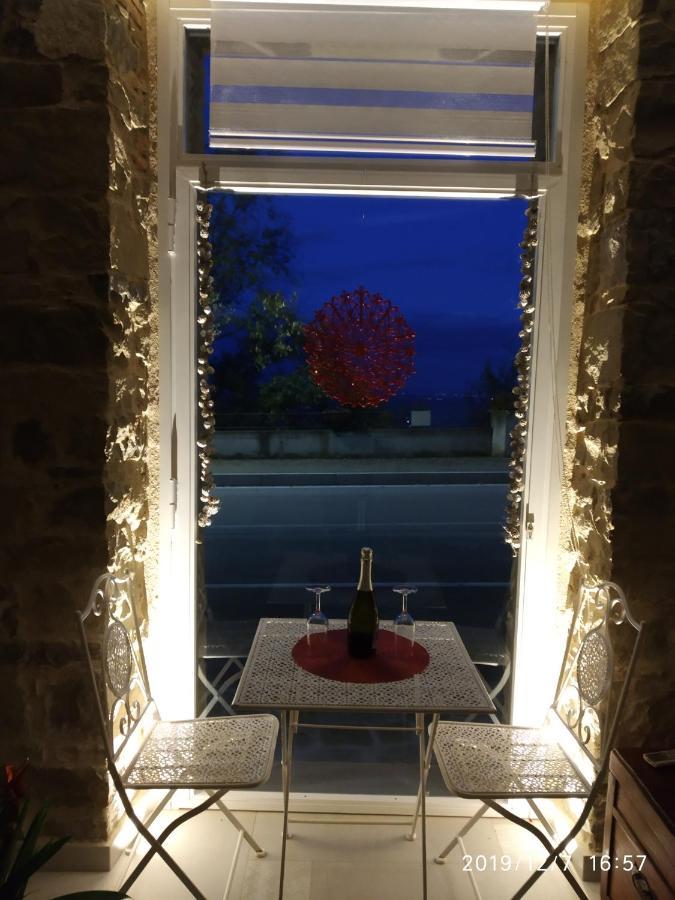 דירות La Casa Dei Panorami Di Colobraro מראה חיצוני תמונה
