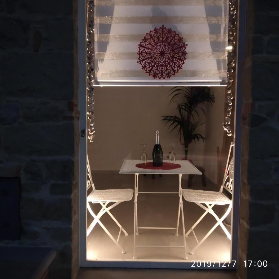 דירות La Casa Dei Panorami Di Colobraro מראה חיצוני תמונה