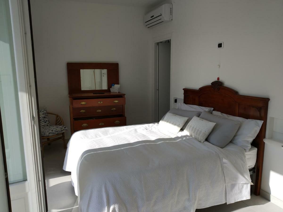 דירות La Casa Dei Panorami Di Colobraro מראה חיצוני תמונה