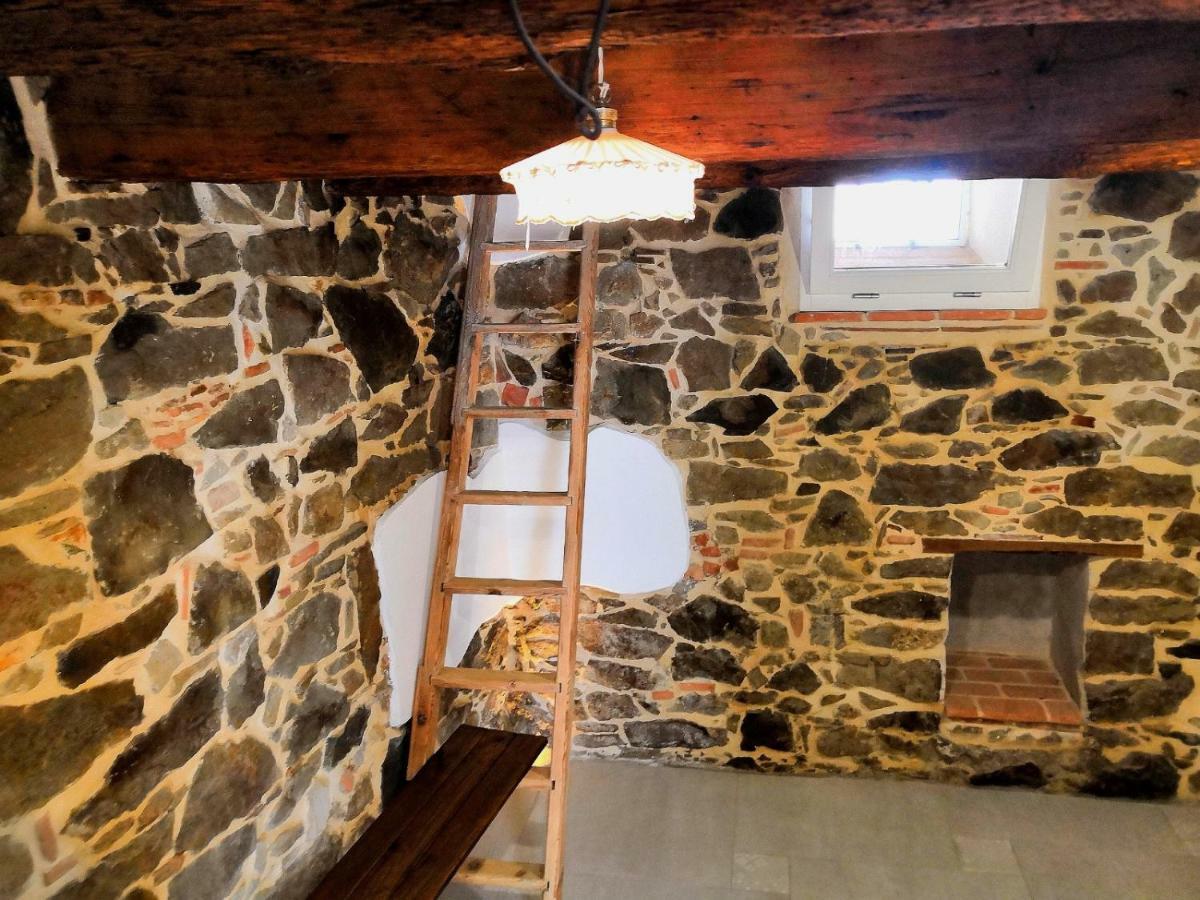 דירות La Casa Dei Panorami Di Colobraro מראה חיצוני תמונה